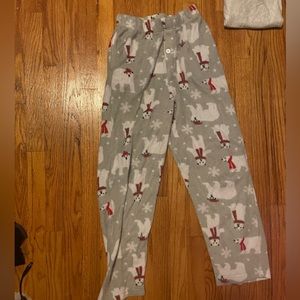 brand: five below, color: grey & white, women’s small